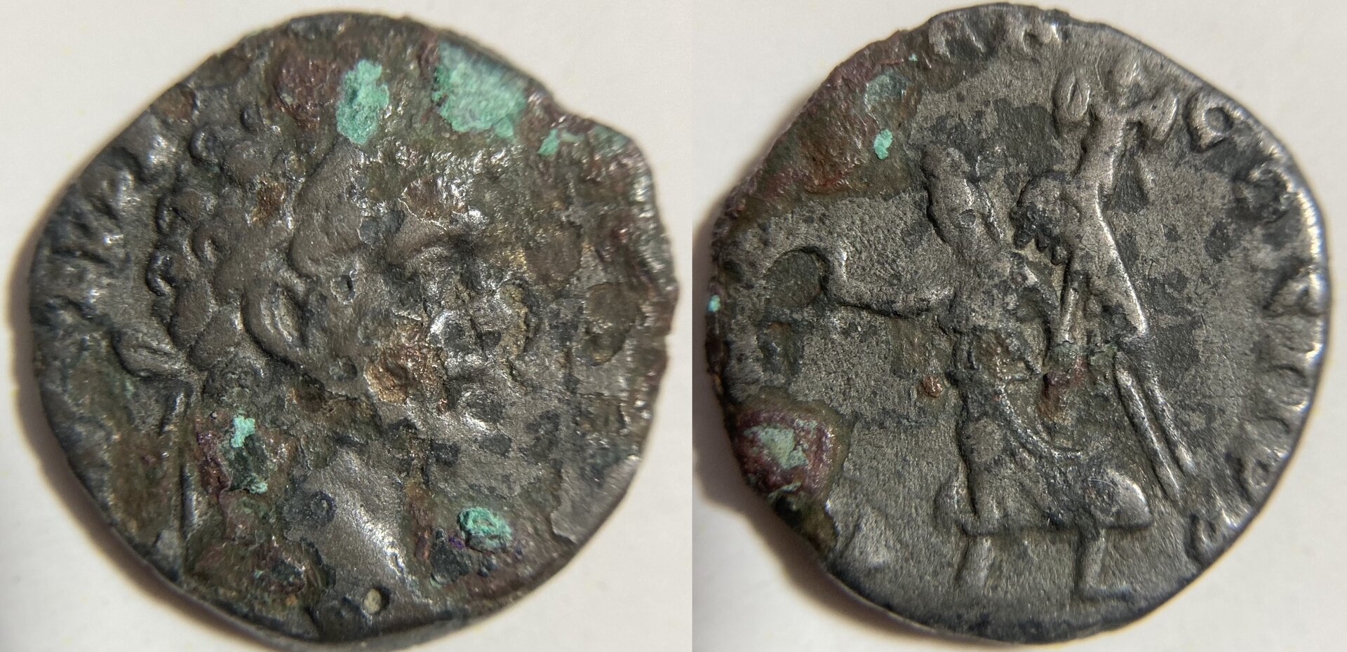 Septimius Severus Fourree Denarius RIC 63a.JPG