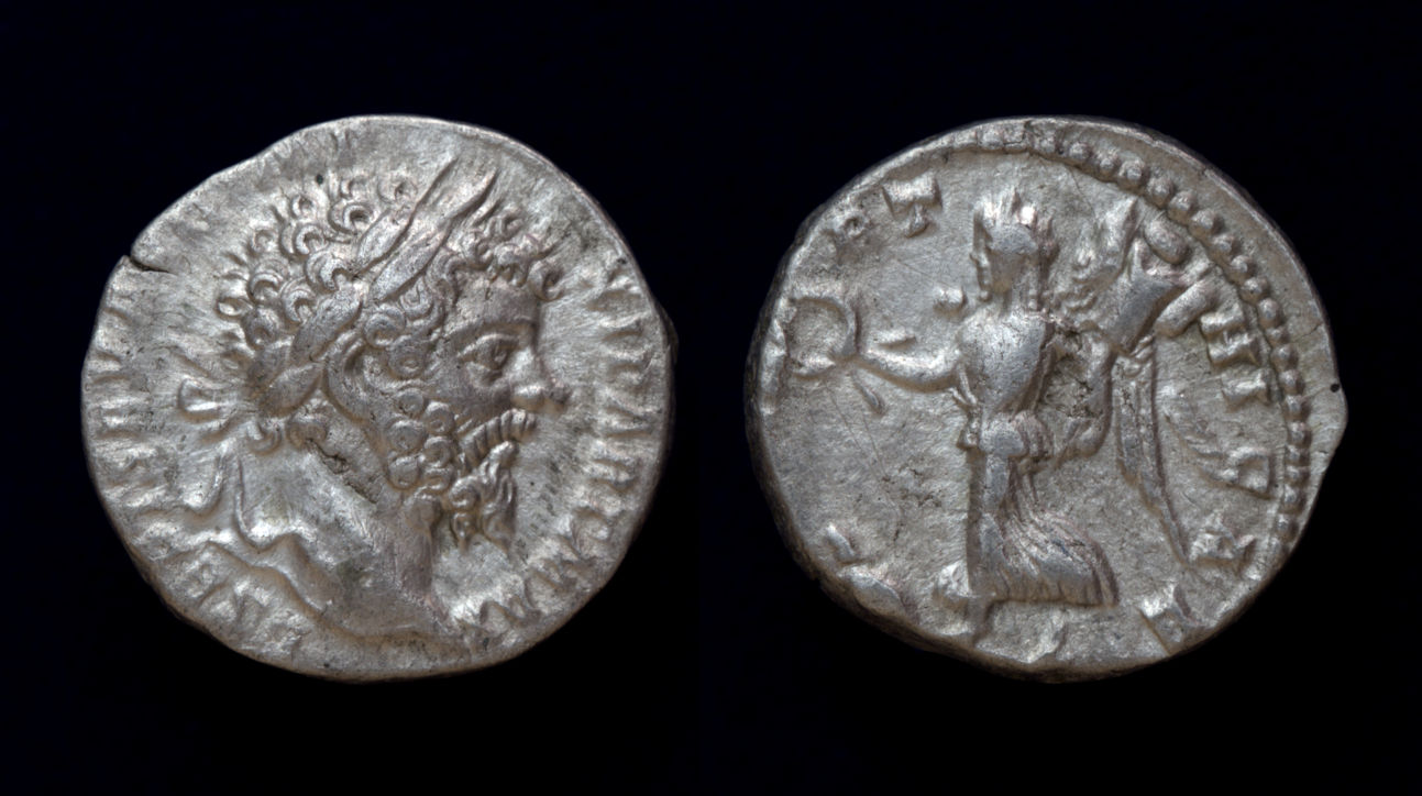 Septimius Victory denarius.jpg