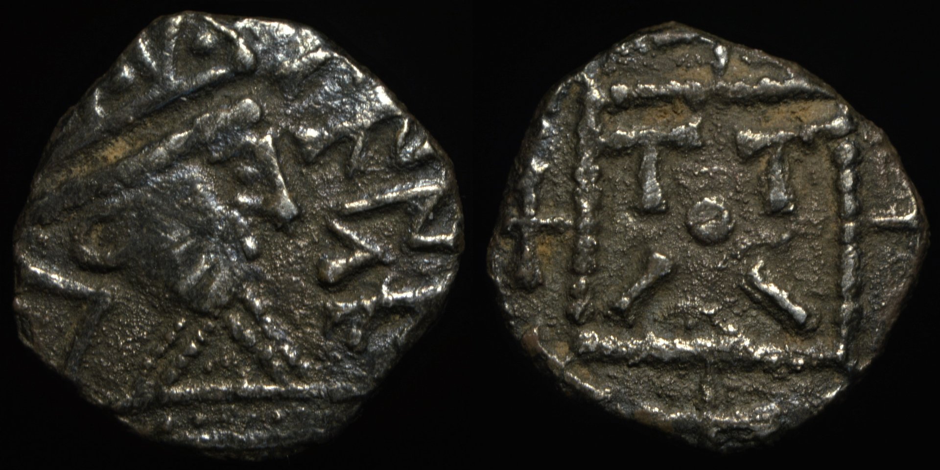 Series R (R2 type).jpg