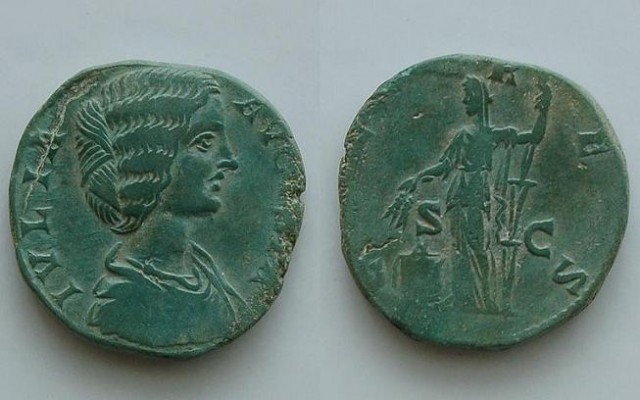 Sestertius_Domna_Ceres.jpg