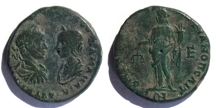 Severus Alexander and Julia Mamaea.jpg