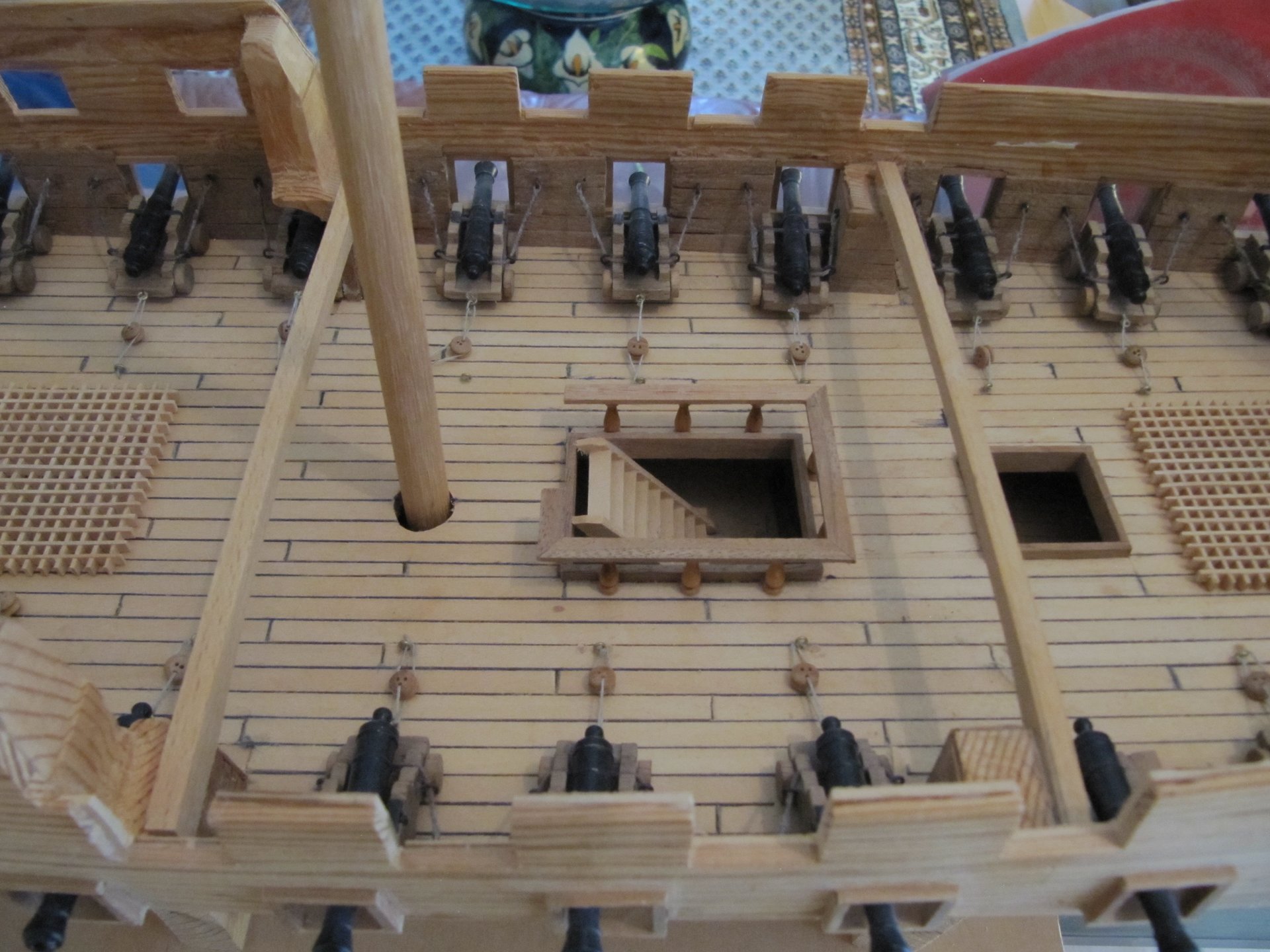 Ship12 - 1.jpg