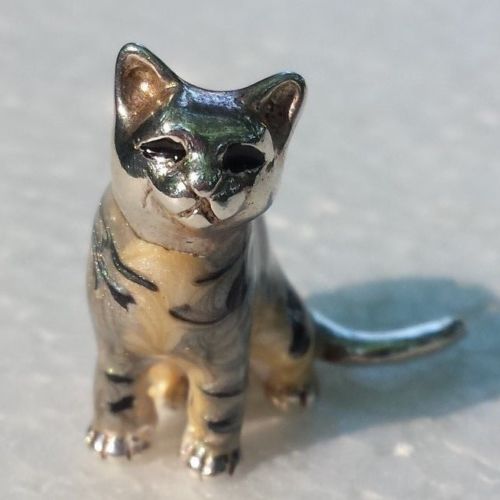 Silver cat 1 copy 3.jpg