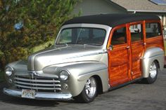 Silver woodie.jpg