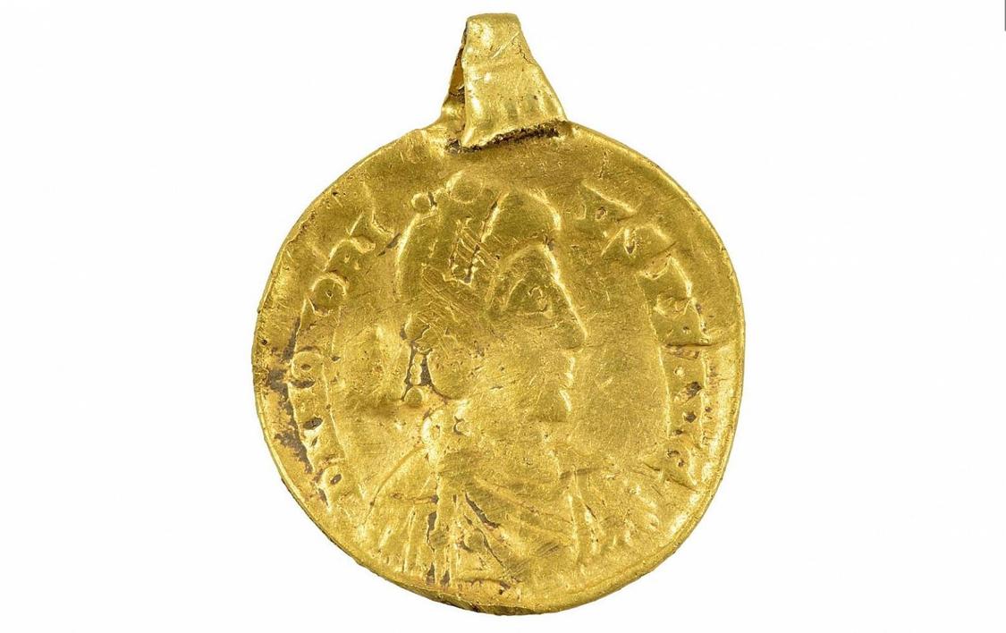 skattejager-guld.jpg