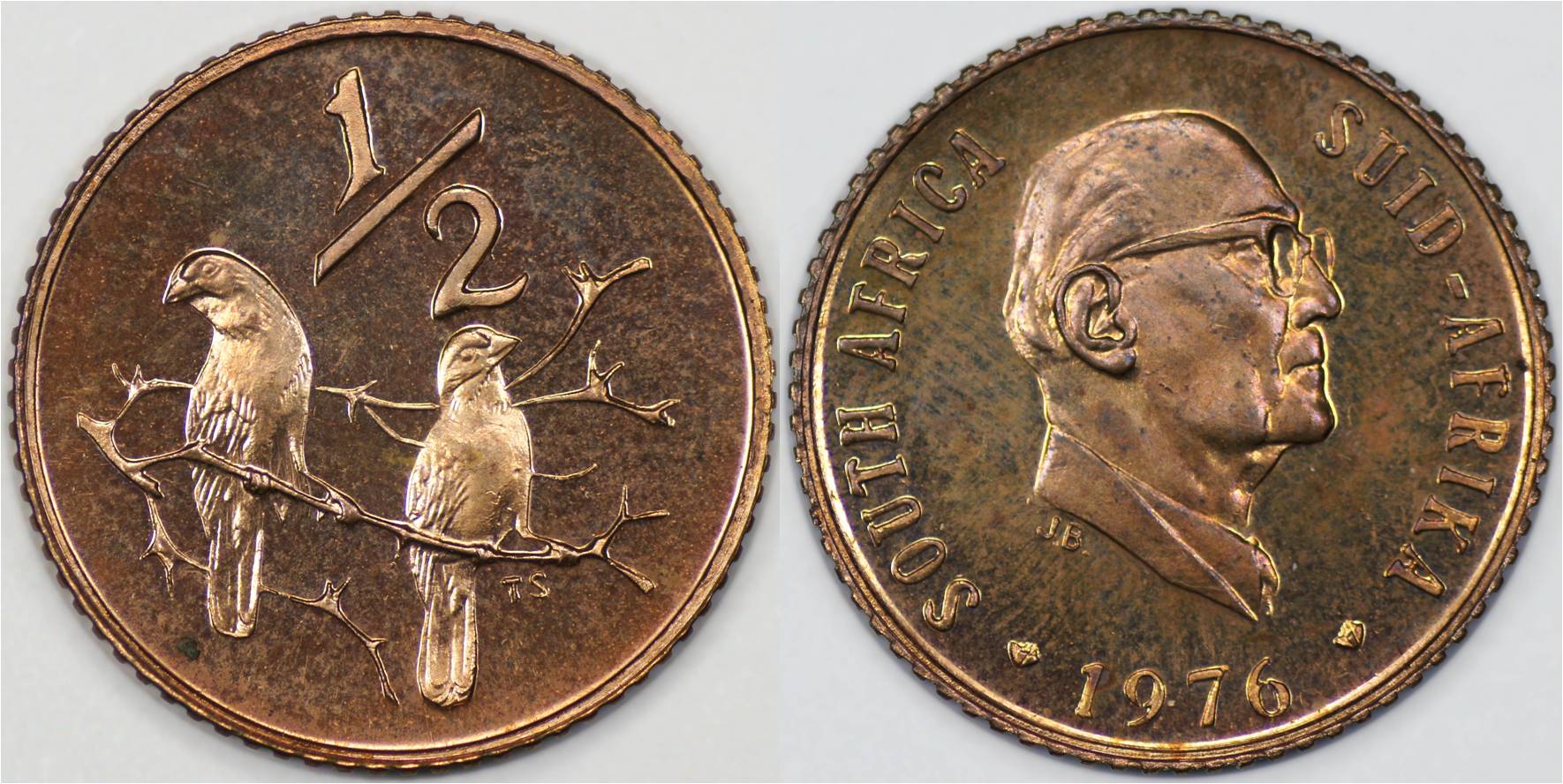 SOUTH AFRICA 0.5 Cent KM# 90 1976.jpg