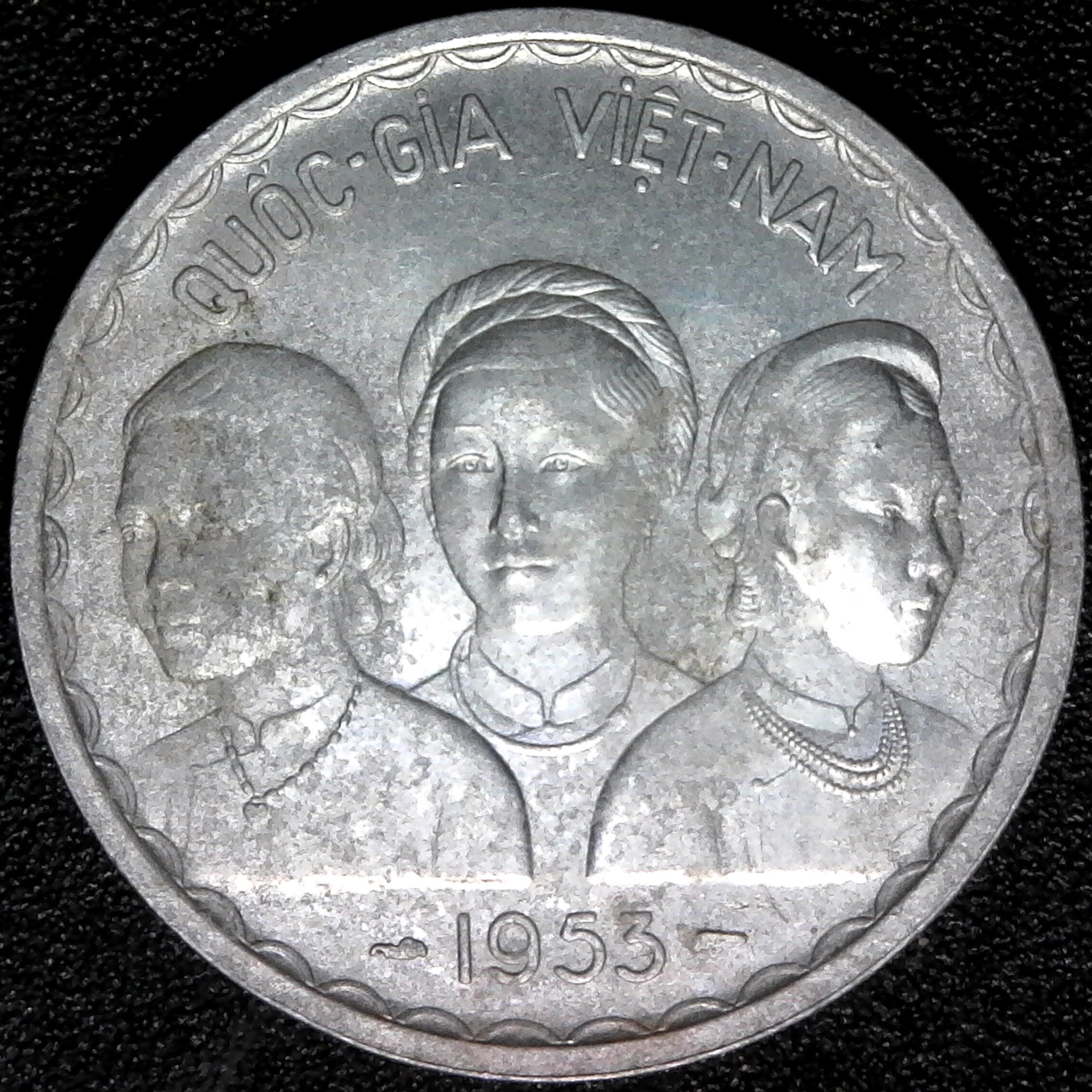South Vietnam 50 Xu 1953 obv.jpg