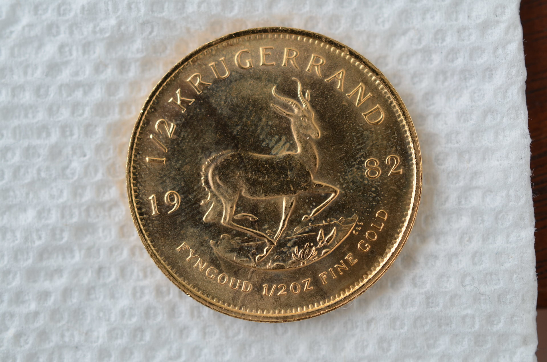 SouthAfrica-1:2 Krugerrand-1982-back.JPG