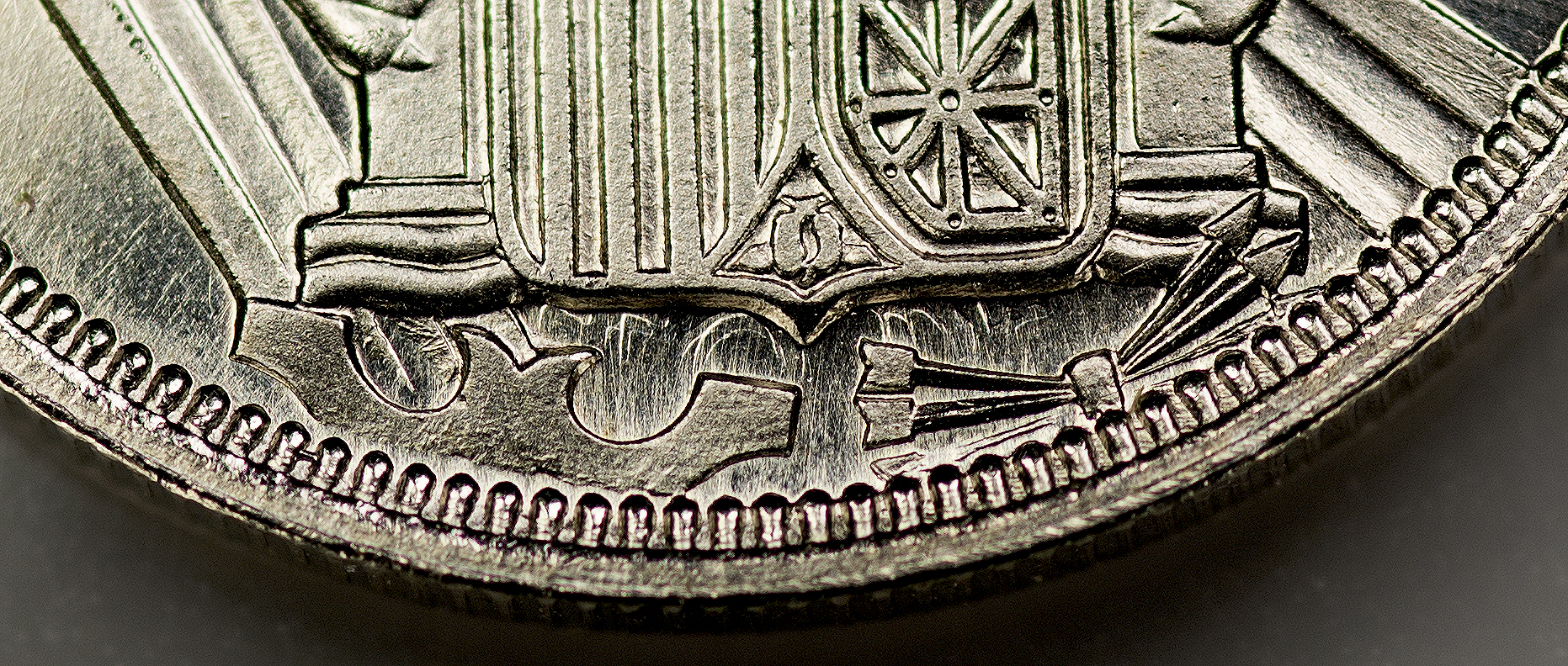 Spain - 1957 (73) Proof 5 Pesetas - Reverse Clash 3.jpg