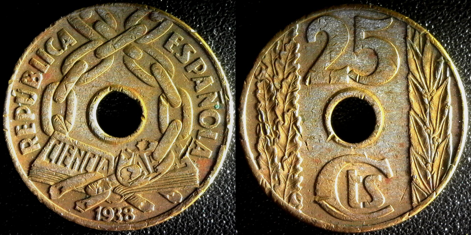 Spain 25 Centimos 1938 obv-side.jpg
