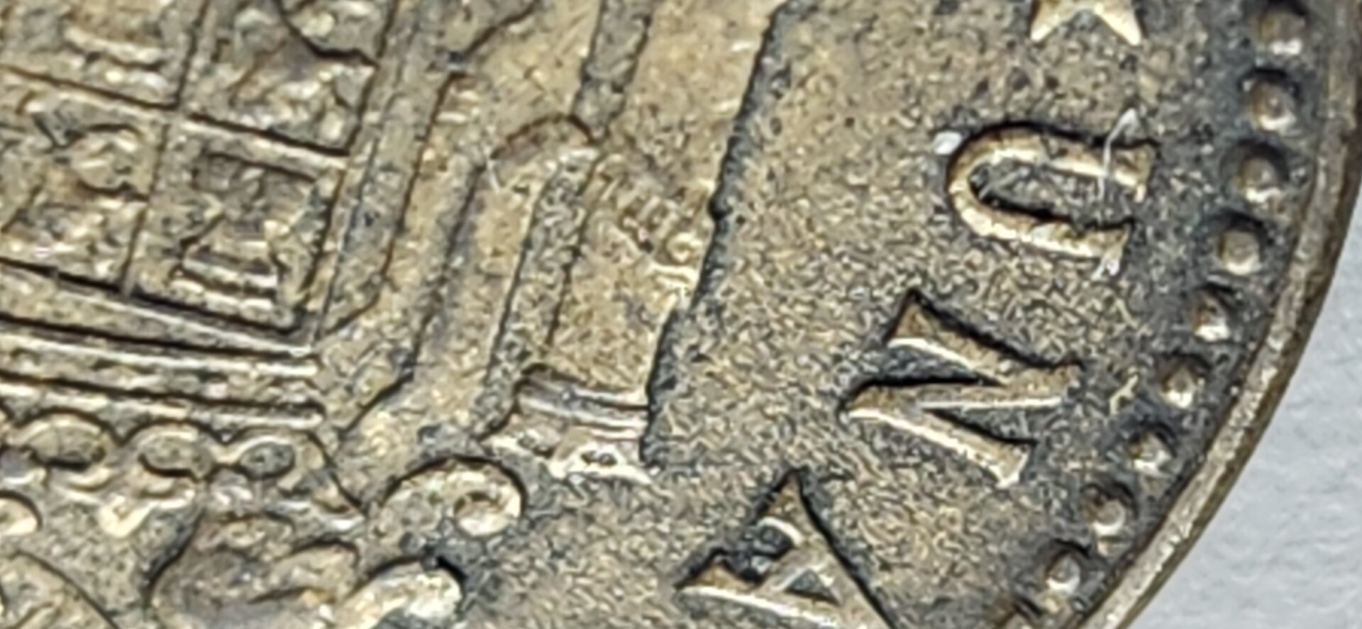 Spain Una Peseta 1947(56) PLUS3.jpg
