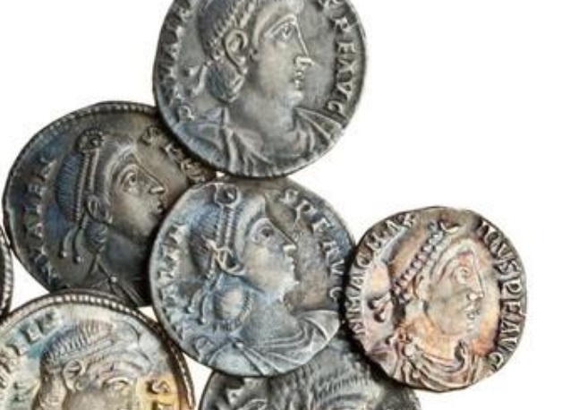 Spink Auction 15006, 26-27 Sep 2016, psty og Lot 3028 Valens siliquae Rome Mint.jpg