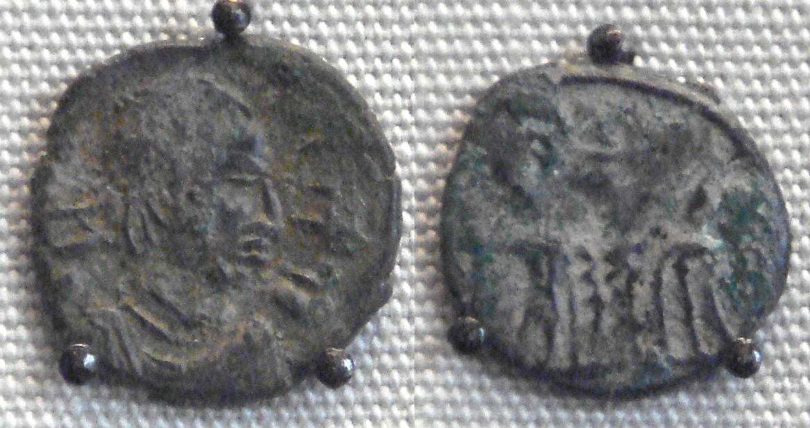 Sri_Lankan_imitations_of_4th_century_Roman_coins_4th_to_8th_century_CE.jpg