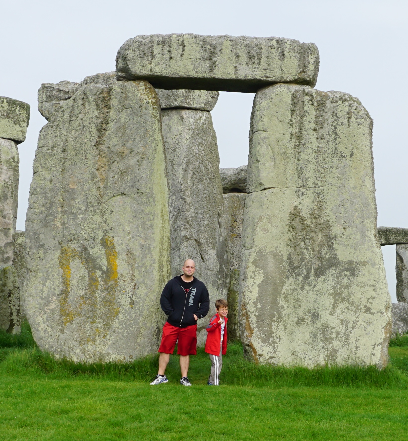 Stonehenge.jpg
