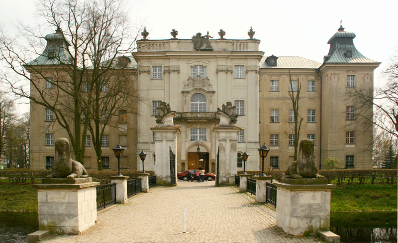 Sulikowski Castle in Rydzyna.jpg