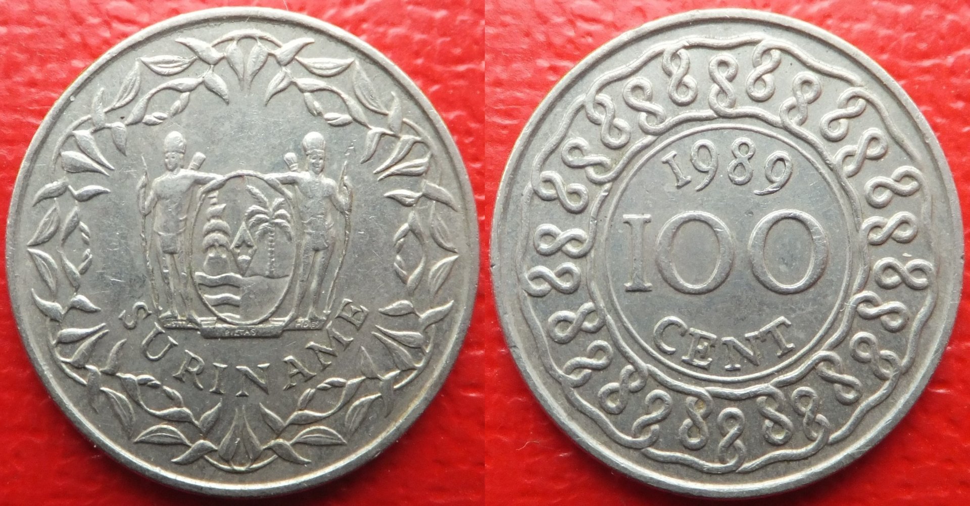 Suriname 100 cents 1989 (3).jpg