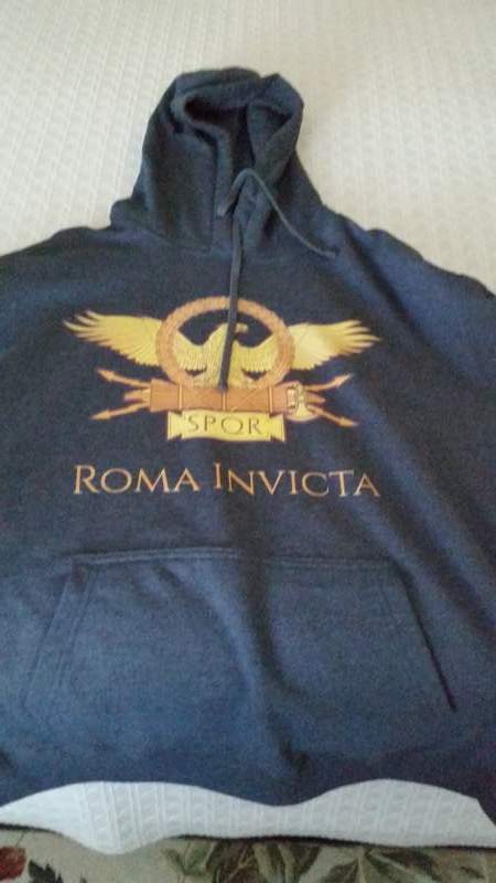 sweatshirt 1.jpg