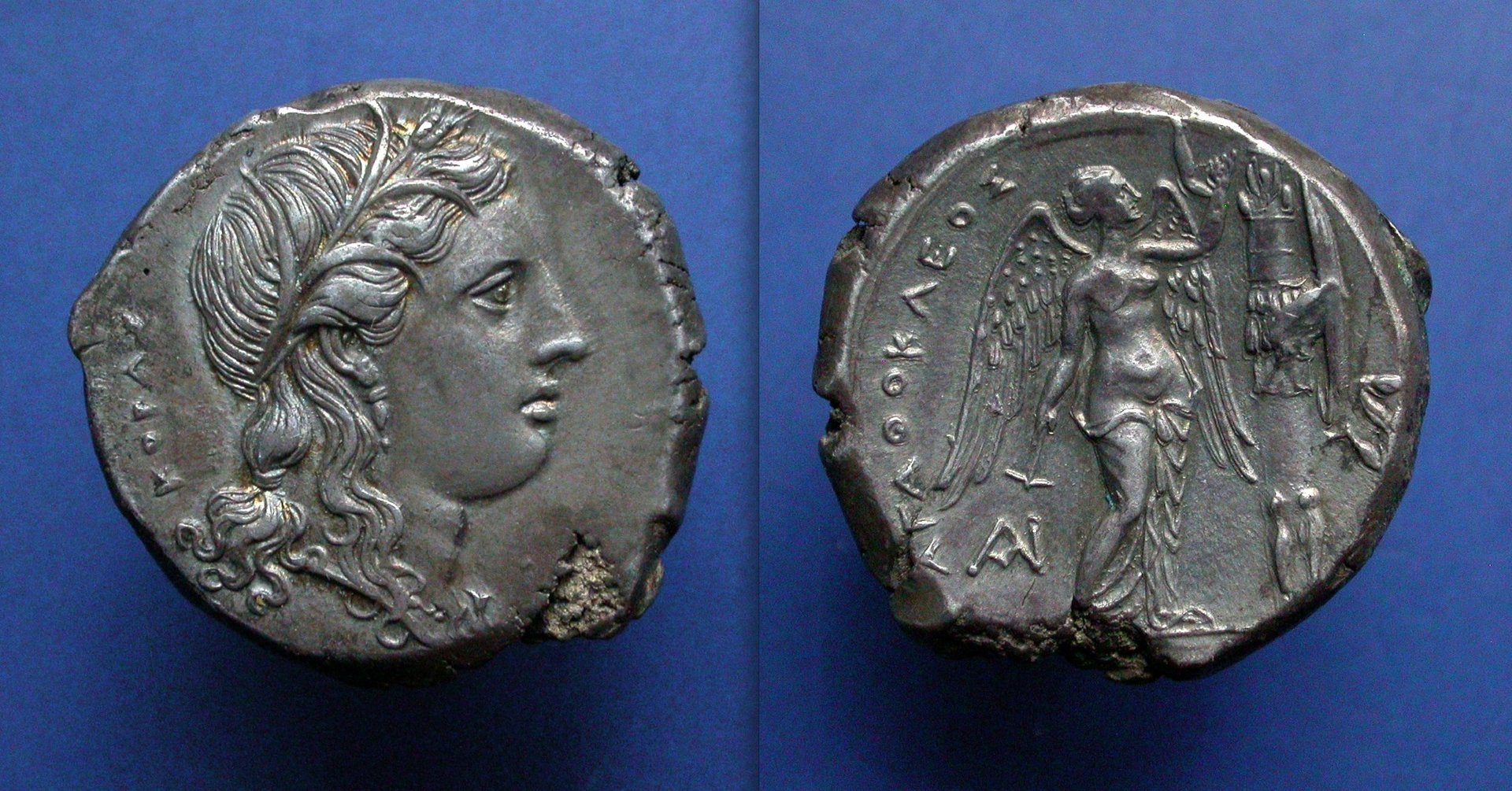 syracuset22.jpg