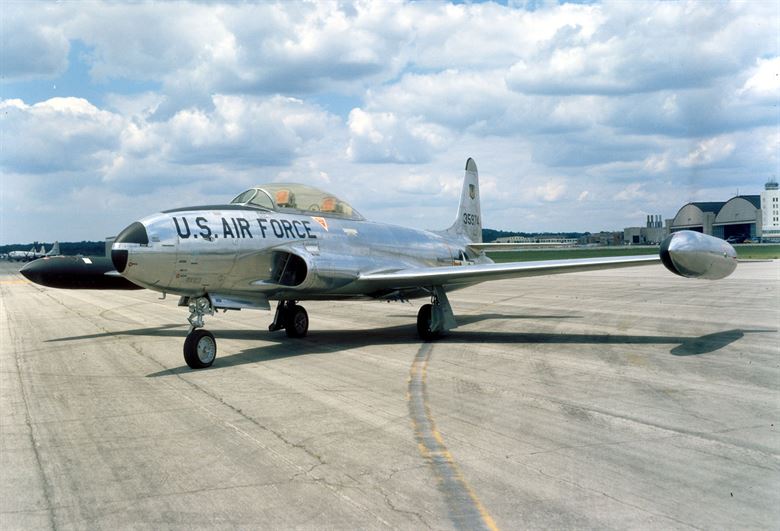 T-33.JPG