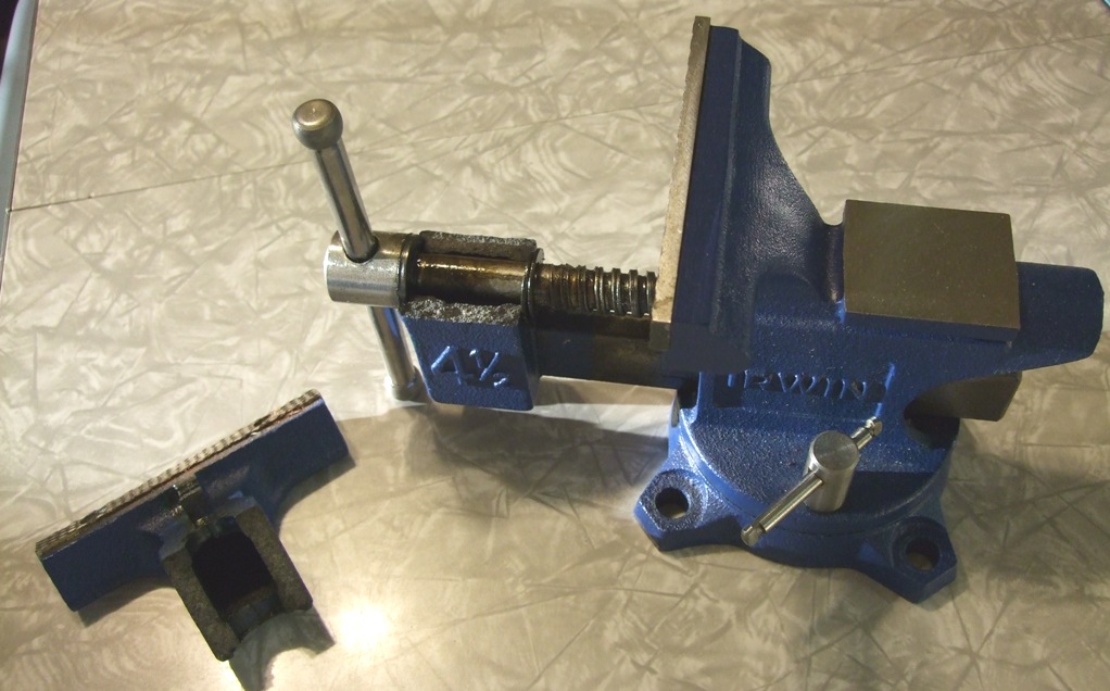 T009 Broken Vise.jpg