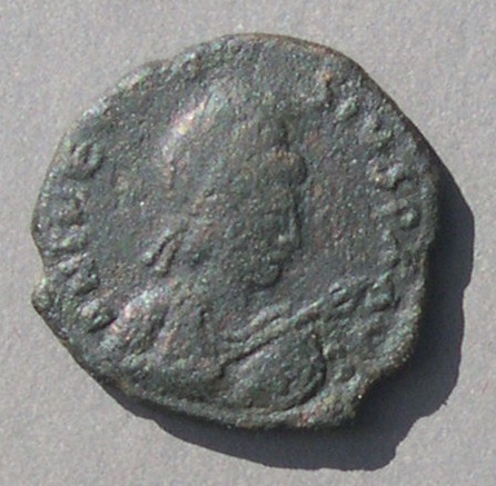 T2RIC460o.JPG