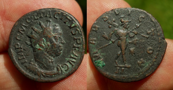 tacitus.jpg