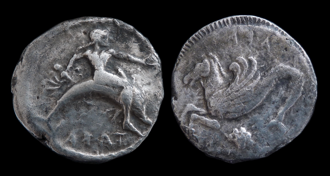 Tarentum - Nomos Hippocamp 2244 new.jpg