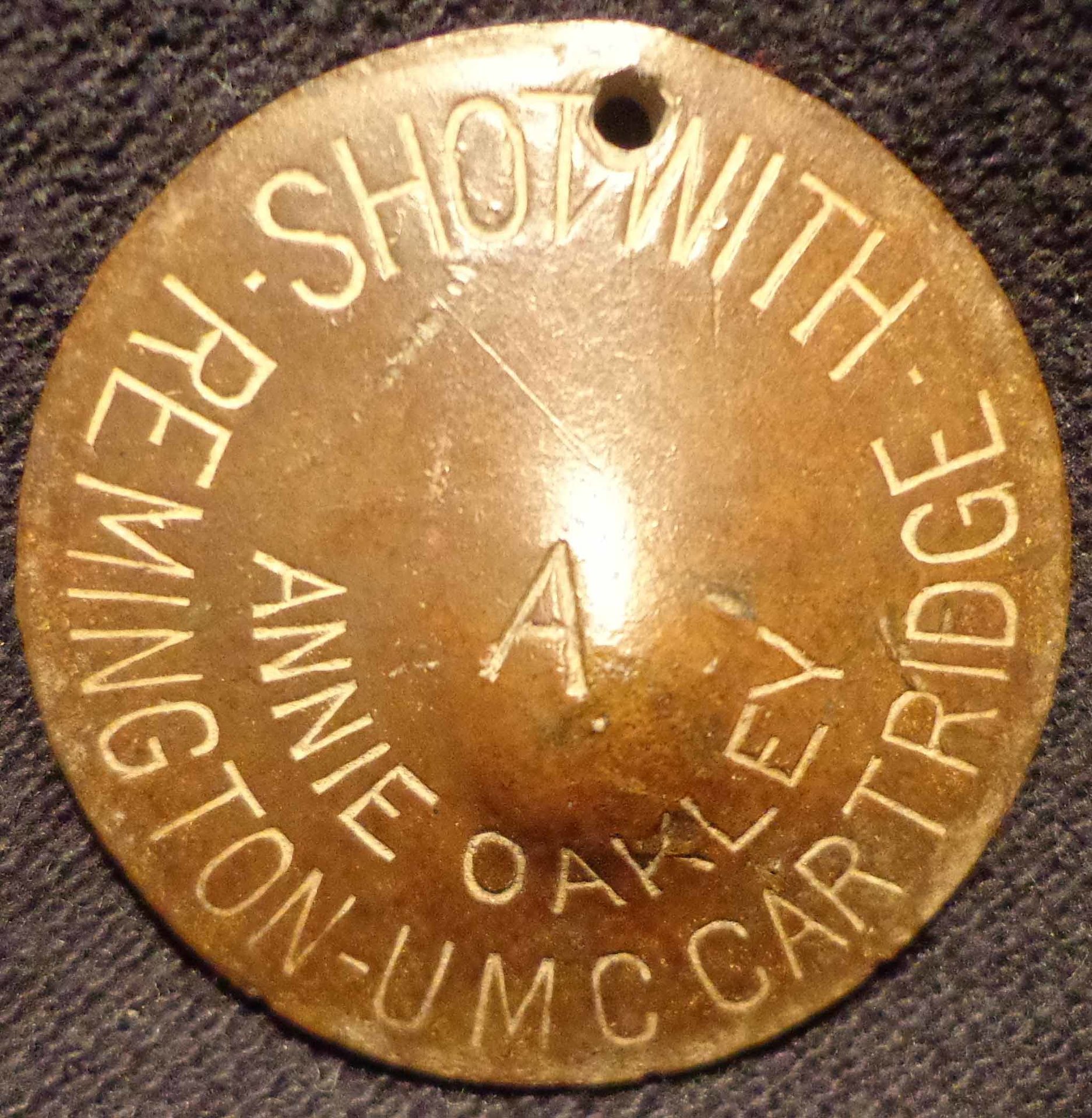 TARGET-DISC-CENTER-STRIKE-R.jpg