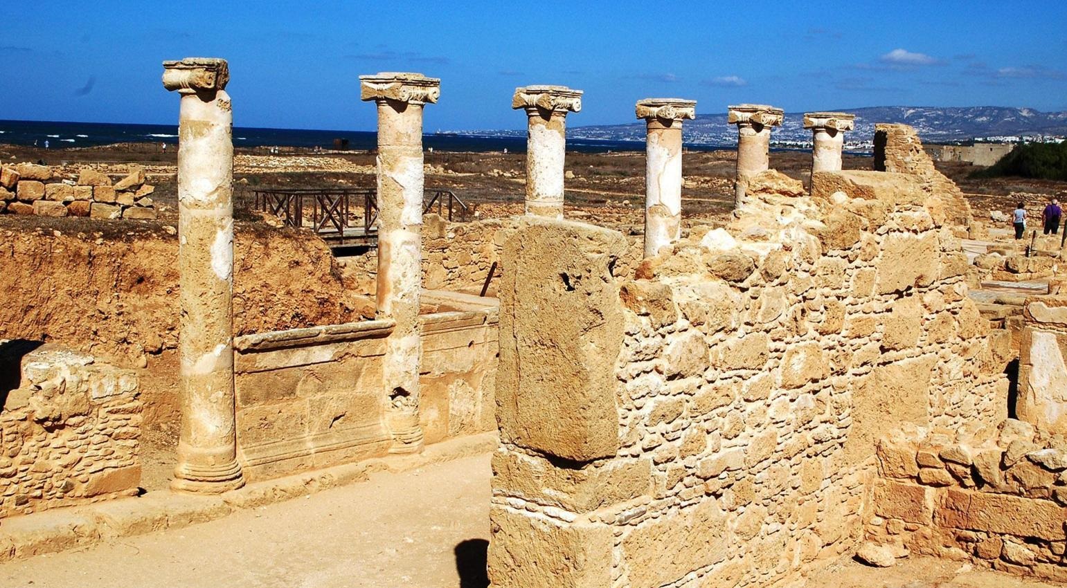 temple aphrodite paphos.jpg