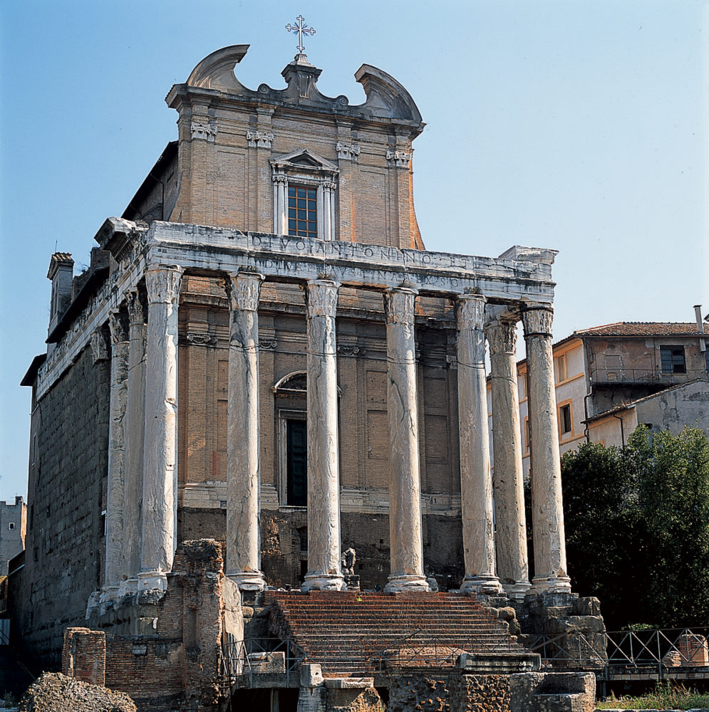 Temple of Divus Antoninus and Diva Faustina 2.jpg