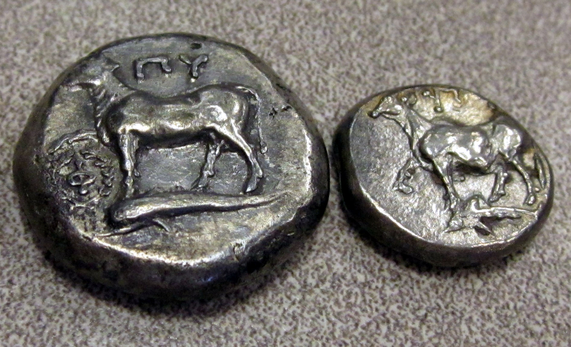Tet and Siglos 2.jpg
