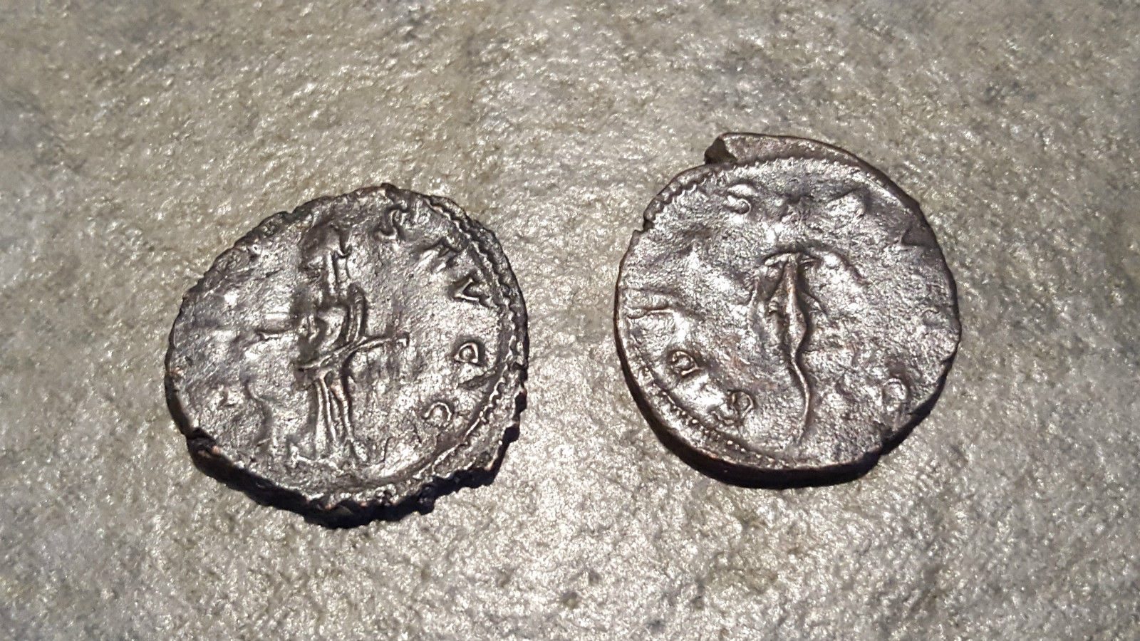 Tetricus I and II  salus and spes.jpg