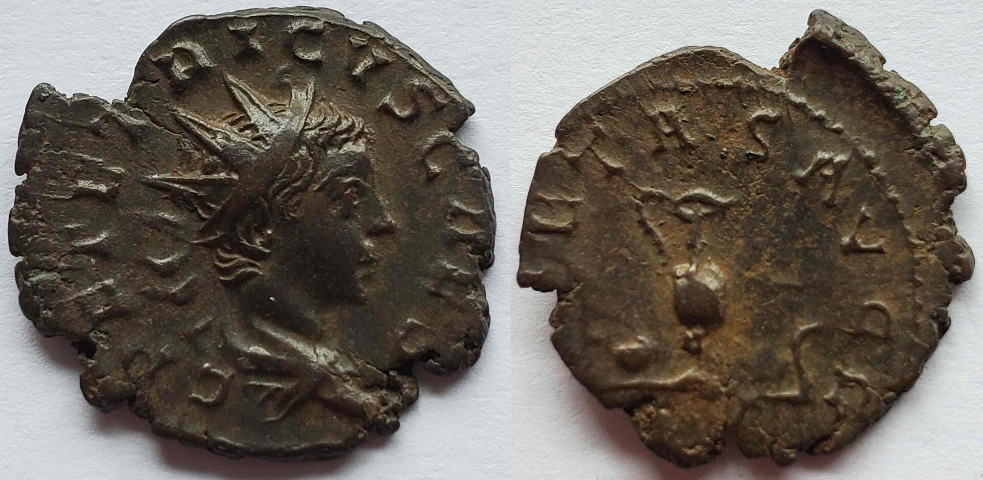 Tetricus II Pietas Avgg priestly implements_compress38.jpg