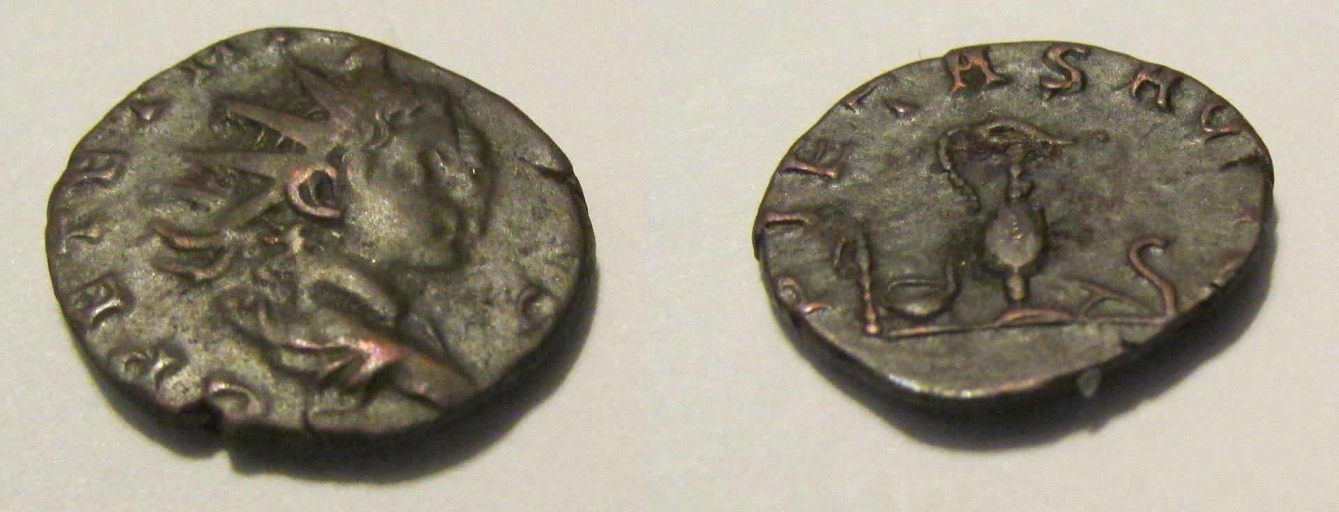 Tetricus II - PIETAS implements Ant $4 July 2018.jpg
