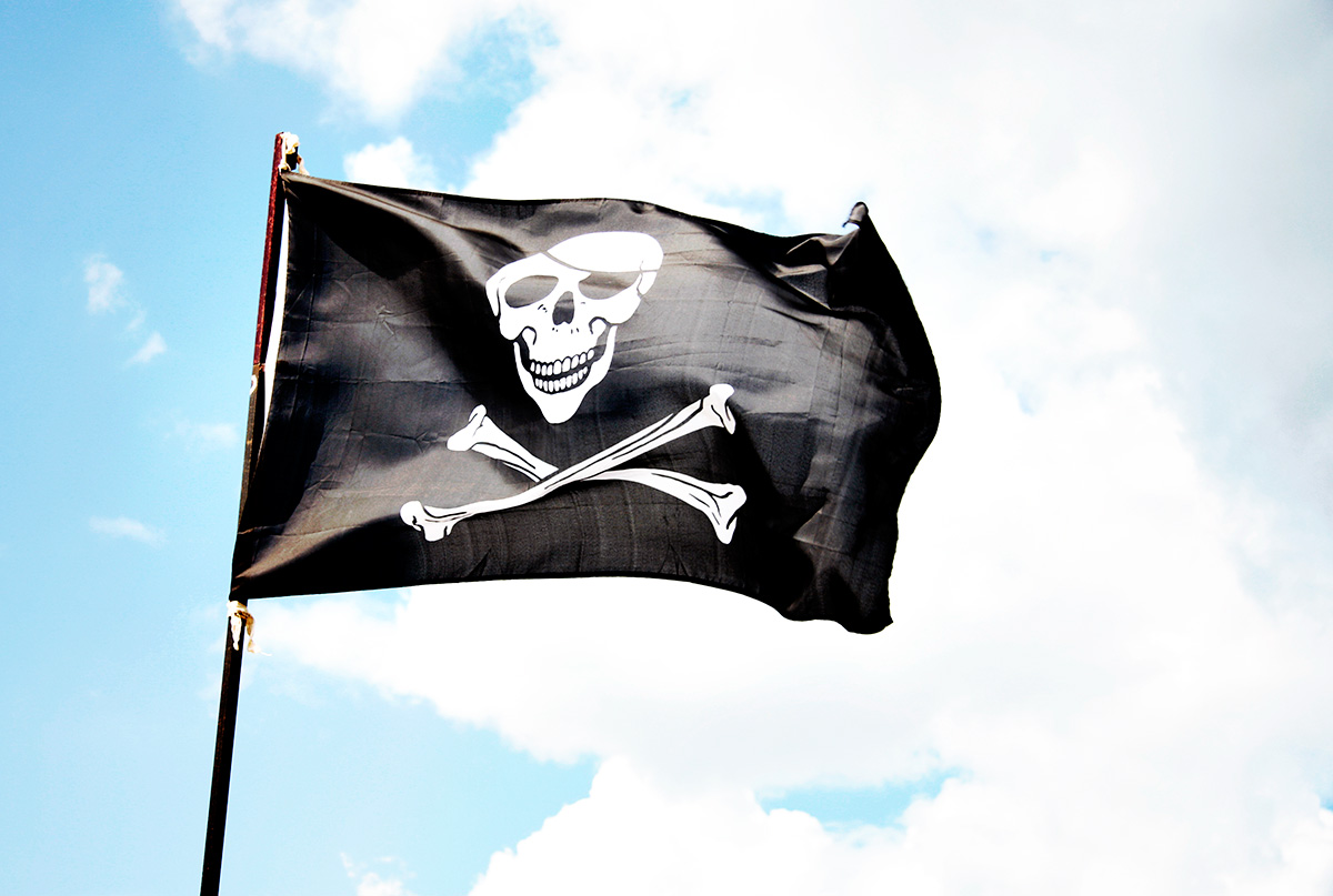 The-History-of-the-Jolly-Roger-Flag-Skull-and-Crossbones.jpg