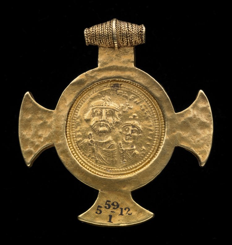 The Wilton Cross, rev..jpg