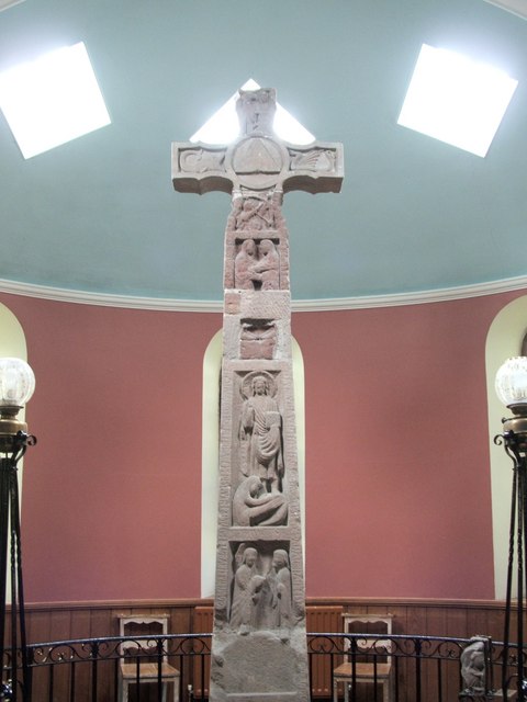 The_Ruthwell_Cross_-_geograph.org.uk_-_939546.jpg