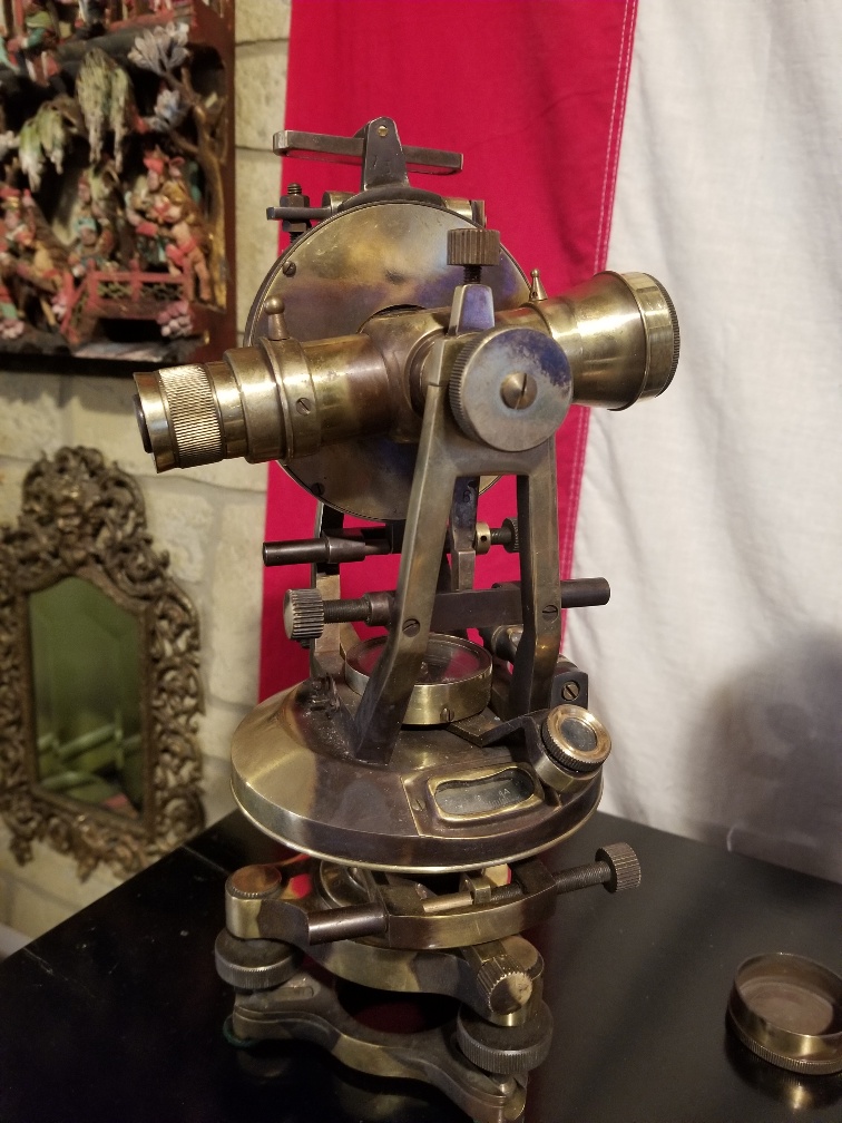 theodolite1.jpg
