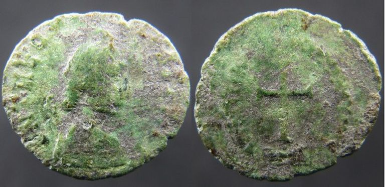 THEODOSIUS II RIC X Nicomedia 447.jpg