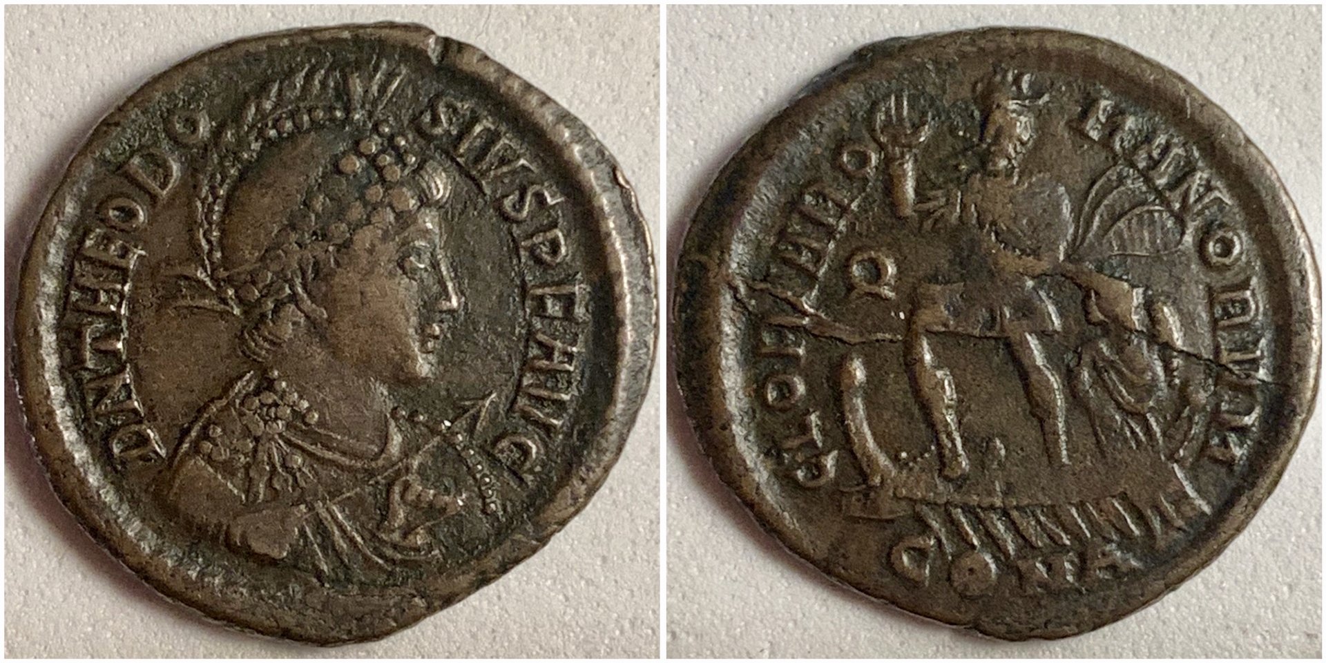 TheodosiusConstantinopleRICIX52c.JPG