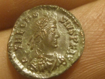 TheodosiusVOTXObv.jpg