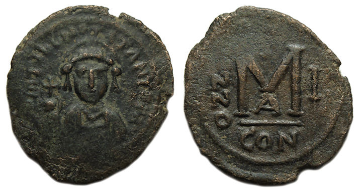 Tib Constantine Follis CON.jpg