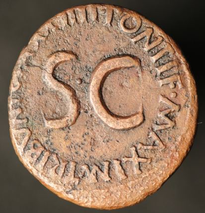 Tiberius 002_opt (1).jpg