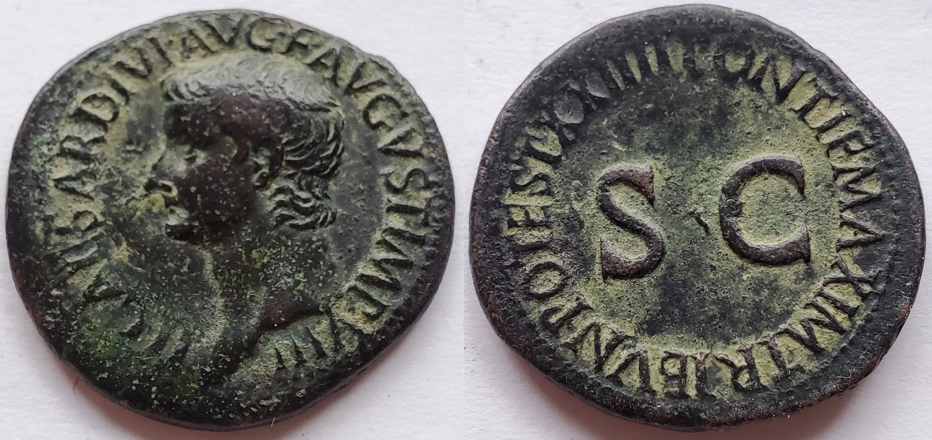 Tiberius AE As 22 AD.jpg