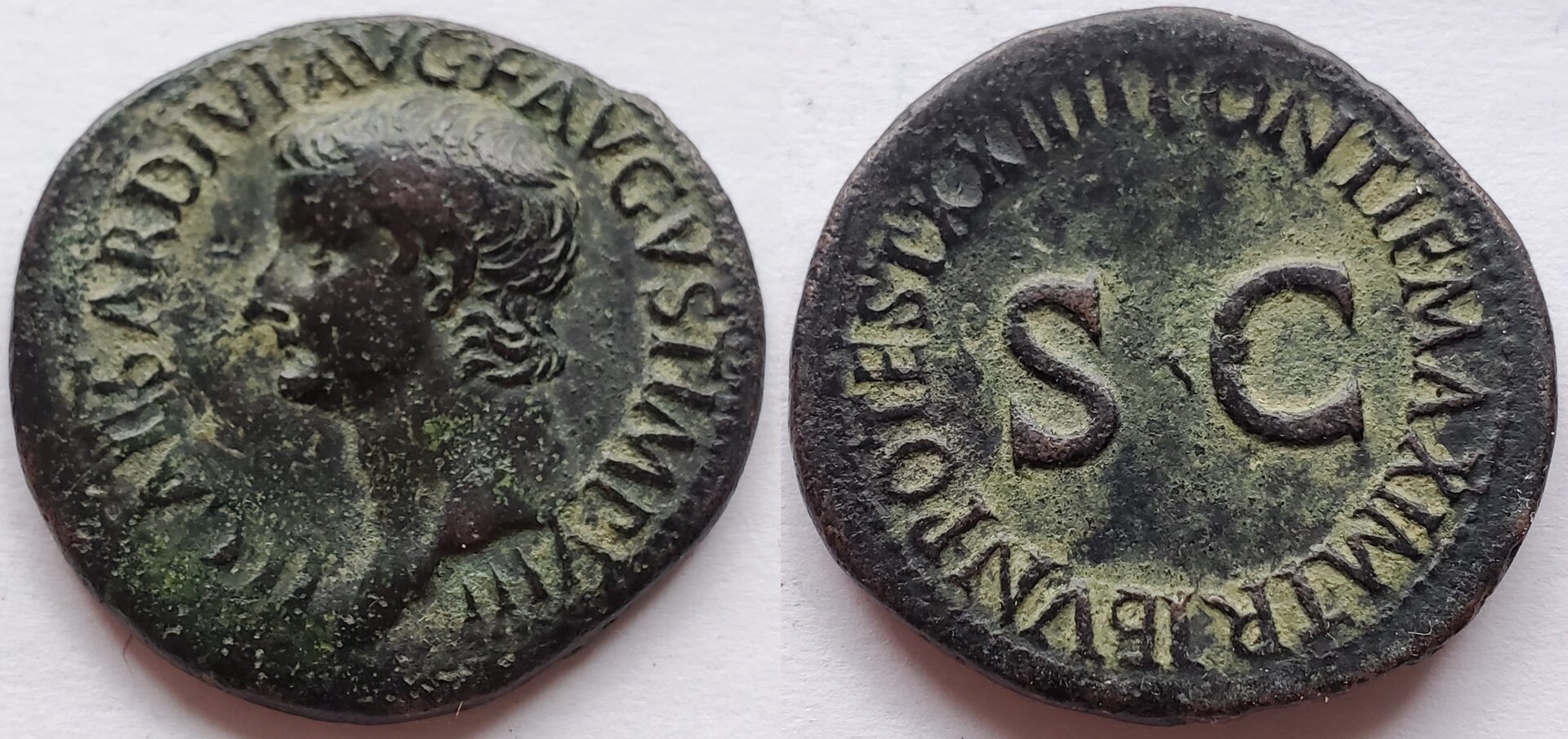 Tiberius AE As 22 AD.jpg