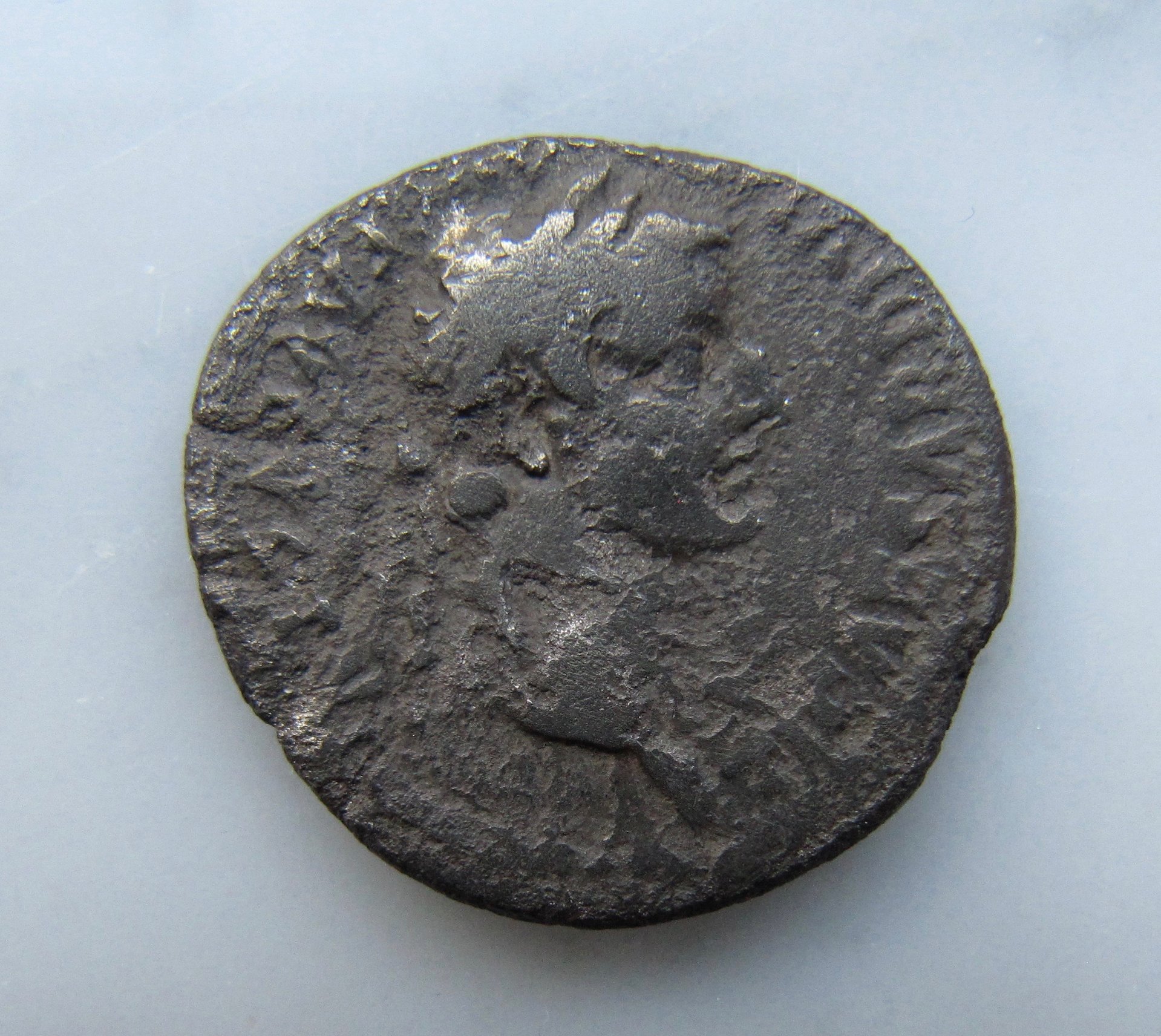 Tiberius denarius Livia-OBV - 1.jpg