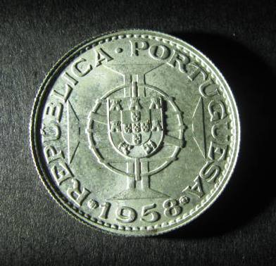 Timor 6 Escudos 1958 reverse.JPG
