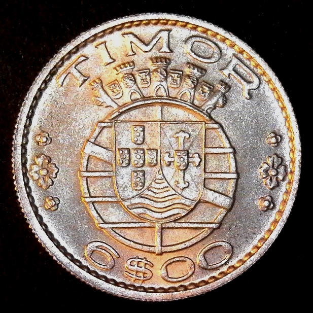 Timor 6 Escudos obv 1958 less 10 60pct.jpg