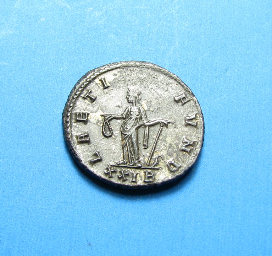tiny coins 004.JPG
