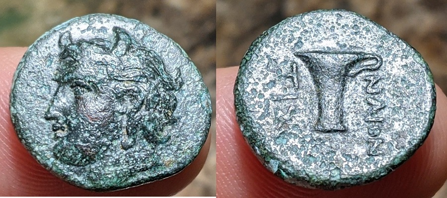 Tisna AE18 a.jpg